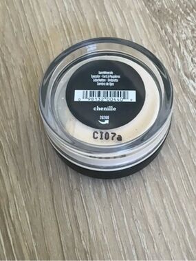 bareMinerals Chenille Loose Mineral Eye Shadow Pot 26268 French Vanilla NWT